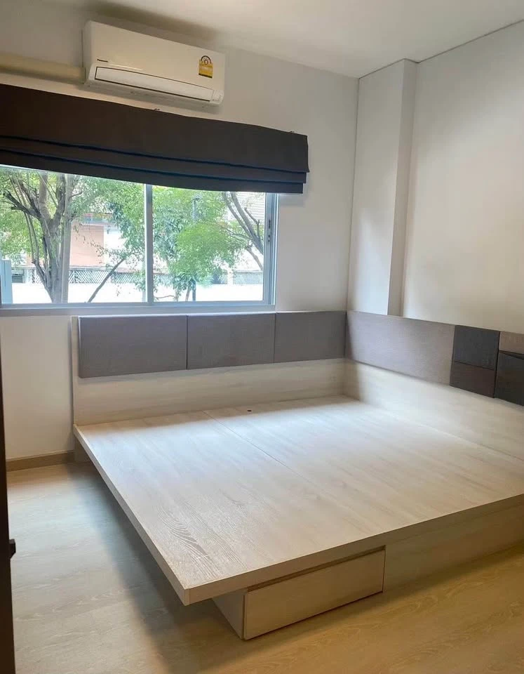 For sale: The Niche ID Seri Thai-Wongwaen, nice room, low floor, hurry and reserve now!