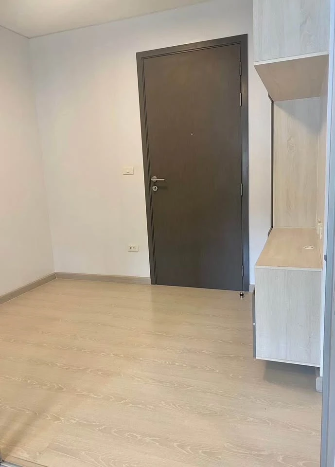 For sale: The Niche ID Seri Thai-Wongwaen, nice room, low floor, hurry and reserve now!