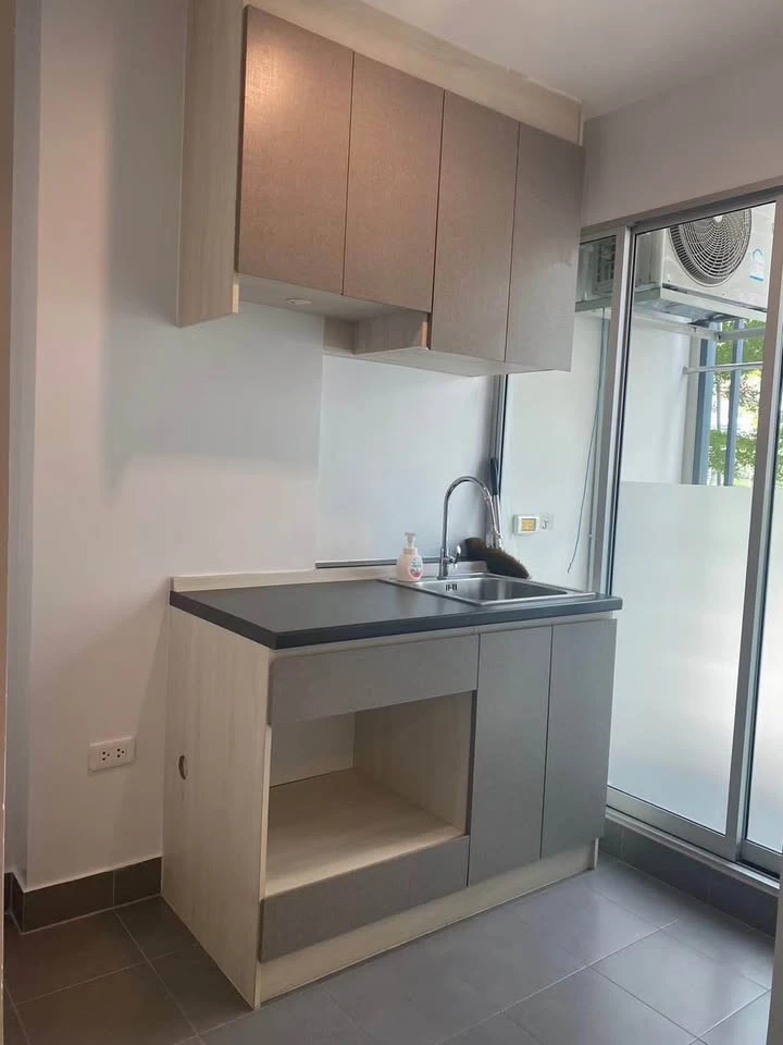 For sale: The Niche ID Seri Thai-Wongwaen, nice room, low floor, hurry and reserve now!