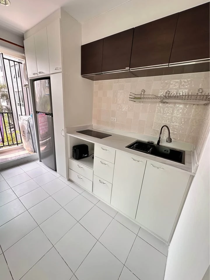 Bella Condo for sale, Rama 2, Building B, 3rd floor. Beautifully decorated and ready to move in. Fully furnished. Don't miss out!