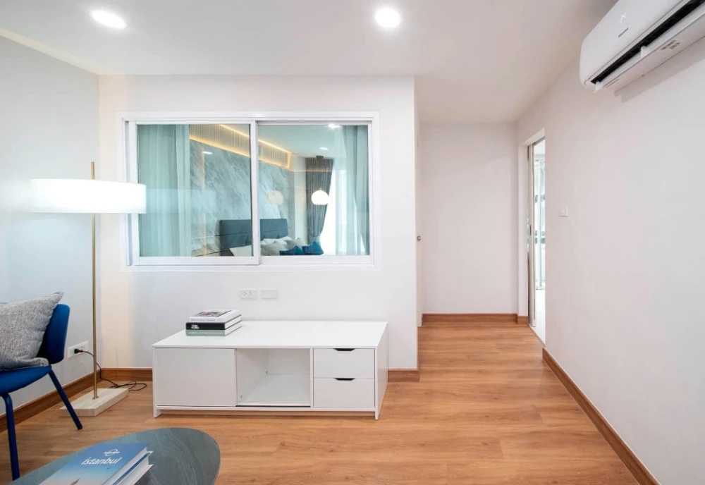 For sale: Premsiri Boutique Park Kaset-Nawamin. Beautifully decorated unit with fully partitioned areas. Book now before it's too late!