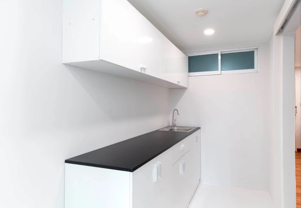 For sale: Premsiri Boutique Park Kaset-Nawamin. Beautifully decorated unit with fully partitioned areas. Book now before it's too late!