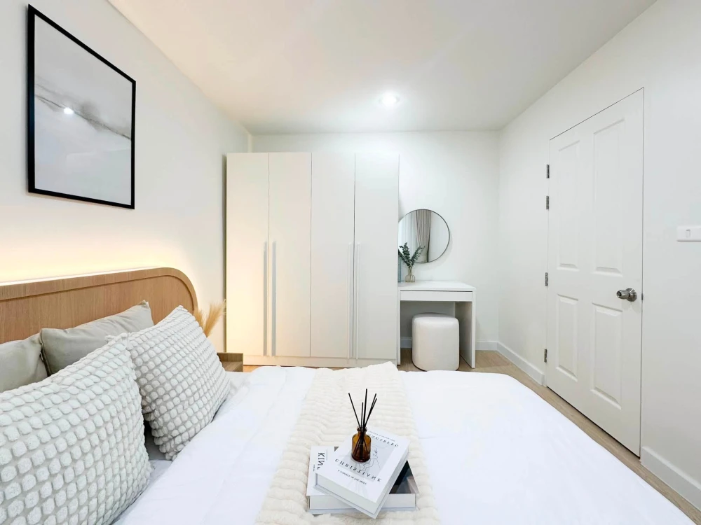 For sale: Metro Park Sathorn, Building 2E (Phase 2/1), 6th floor. Beautifully decorated in a minimalist Muji style, very livable, don't miss out!
