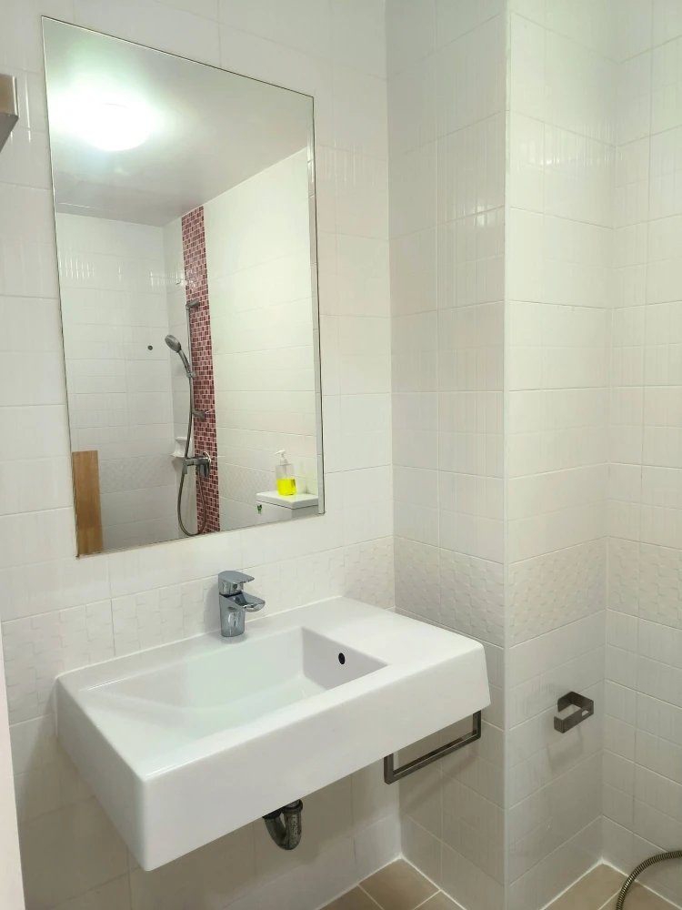 Selling Metro Park Sathorn condo, ready to move in, fully furnished, spacious and comfortable. Book now before it's too late!+++