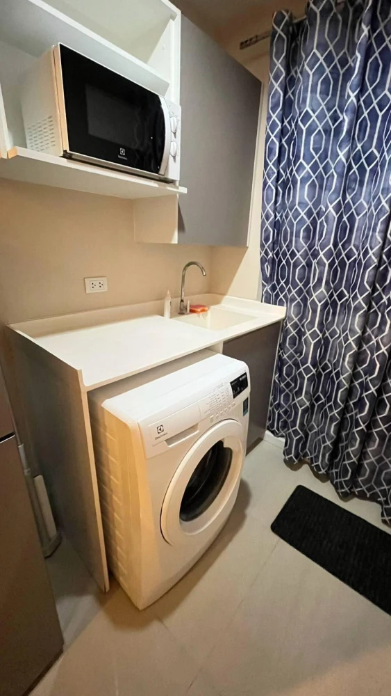 For sale: Metro Luxe Rama 4, 4th floor, Building B, fully furnished + complete electrical appliances, very nice to live in, hurry up and grab it!