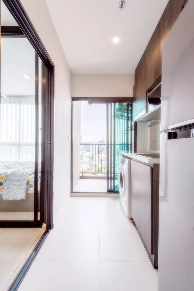 For sale: Elio Del Nest, Building E, 21st floor, city view from high angle, fully furnished and appliances, ready to move in