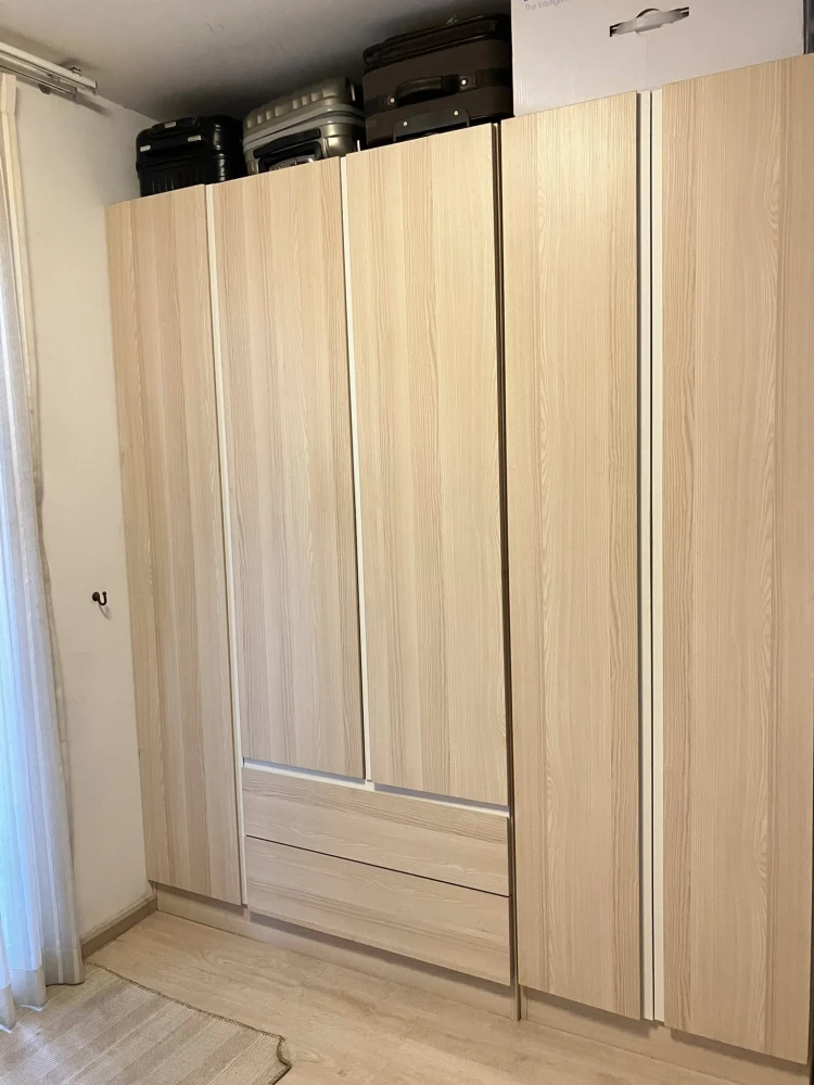 For sale: Elio Del Ray Studio room, Building F, 6th floor, fully furnished, don't miss it.