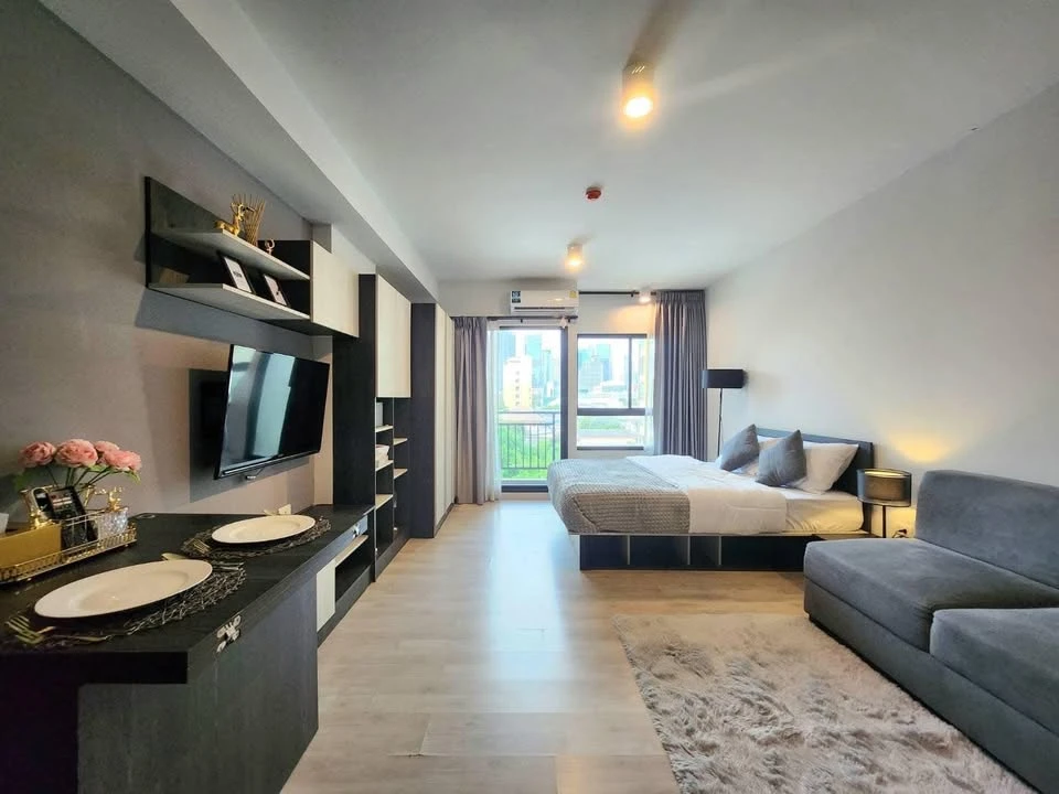 For sale: Estabe Phahon Yothin 18, beautiful room, comfortable, hotel feel, fully furnished, just bring your bags and move in!