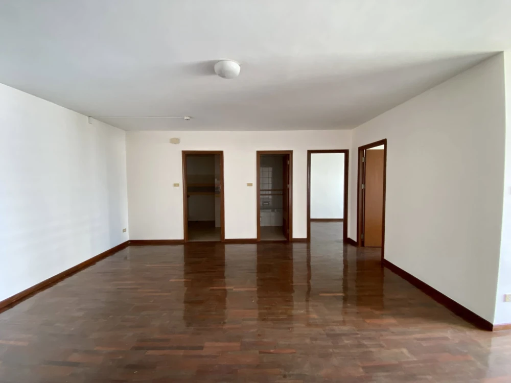 For sale: SV City Rama 3, 6th floor, unfurnished unit. Spacious and comfortable. Book now! Don't miss out! images