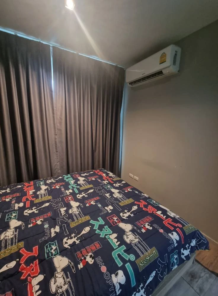 For sale: Aspen Condo Lasalle, not attached to the building next door, good ventilation, wallpapered throughout the room. Can you not reserve it?