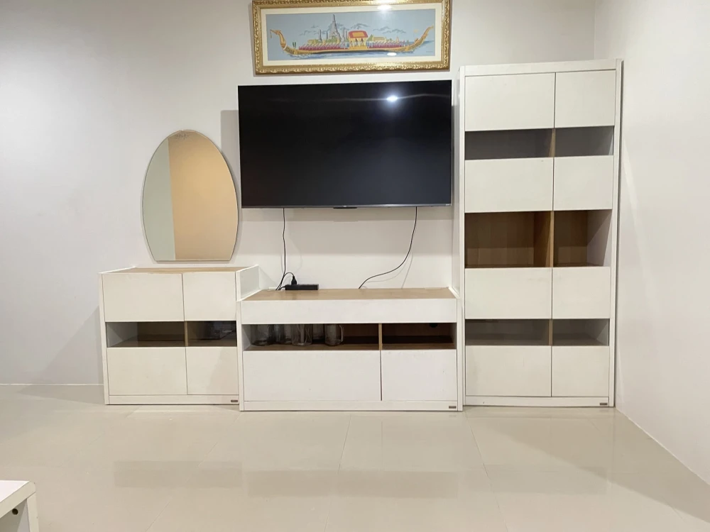 For sale: Grand Park Town, 8th floor, with balcony and stunning city view. Fully furnished. A must-buy!