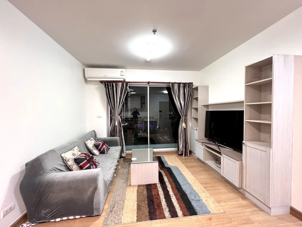 For sale: Chapter One Modern Dutch, 23rd floor, very high, room on the Chao Phraya River side, beautiful view, interested, book now!