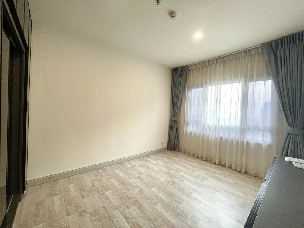 Manor Sanambinnam for sale, high floor, city view, empty room, clean, pleasing to the eye, already comfortable. Good like this, reserve now.