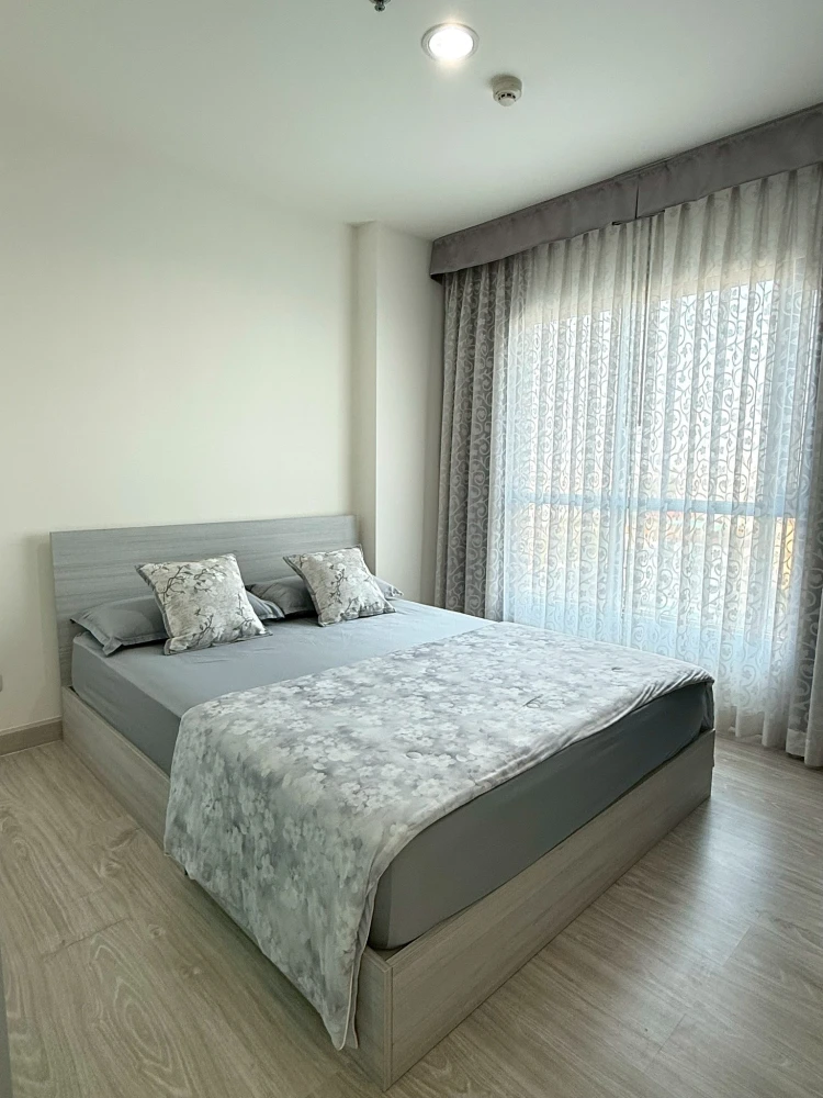 Selling Aspire Ngamwongwan condo, ready to move in, fully furnished, great location. Book now before it's too late!!!
