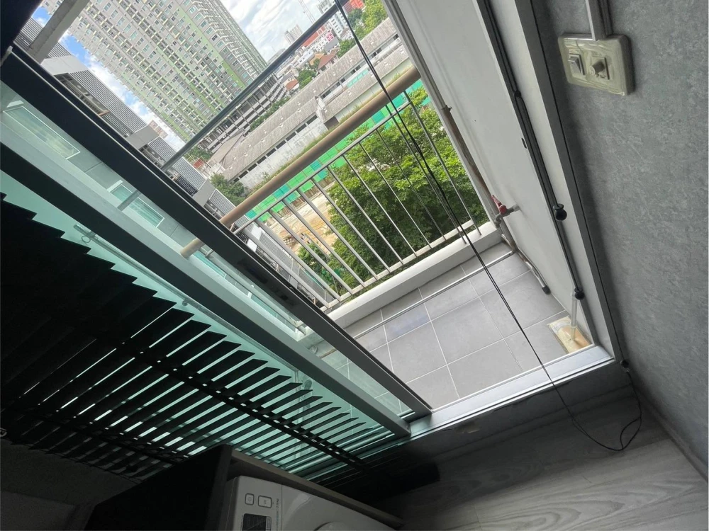 For sale: Aspire Rattanathibet 2, beautiful city view, wallpapered, decorated in a very chic loft style. If interested, reserve now.
