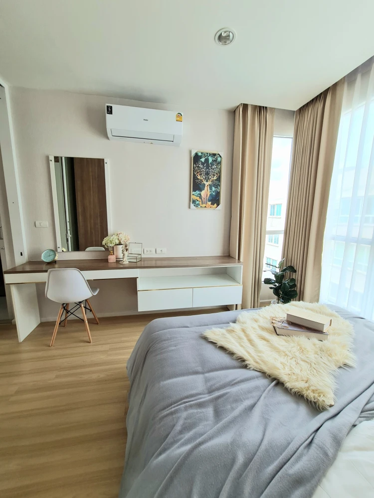 For sale: Happy Condo Lat Phrao 101, quiet, lots of food, beautifully decorated room, complete set of furniture. You will regret it if you miss it.