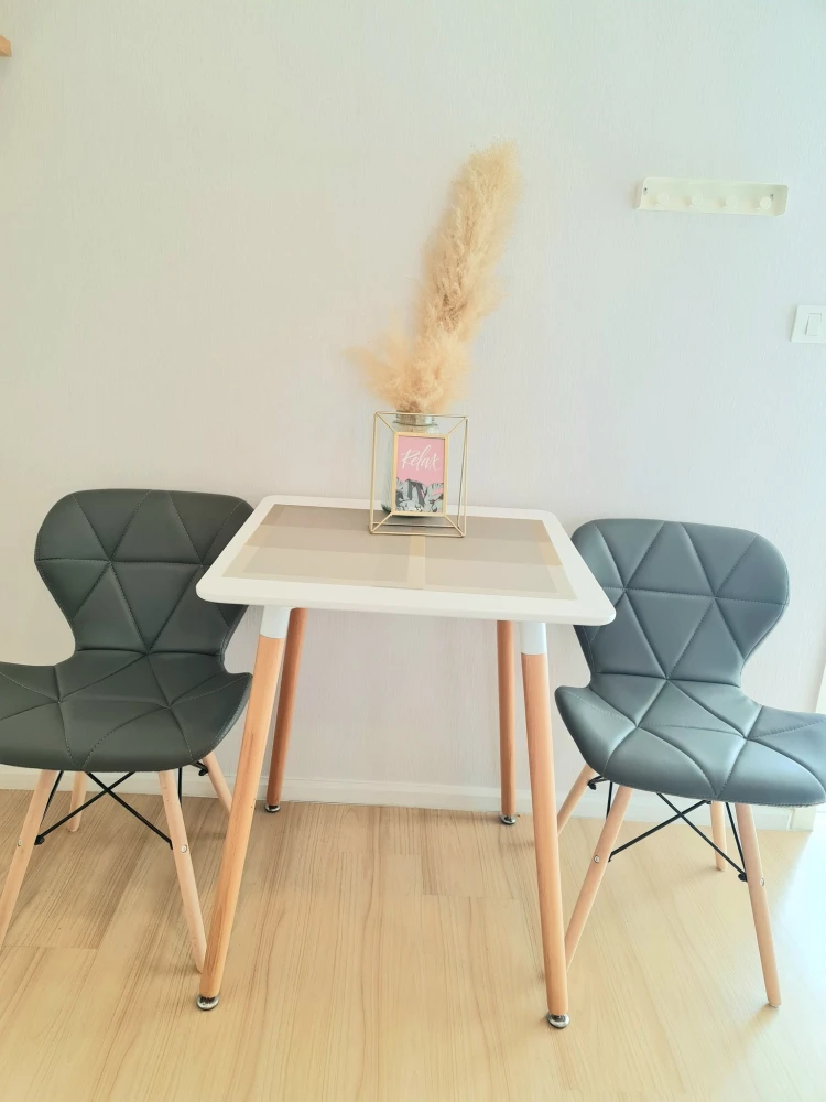 For sale: Happy Condo Lat Phrao 101, quiet, lots of food, beautifully decorated room, complete set of furniture. You will regret it if you miss it.
