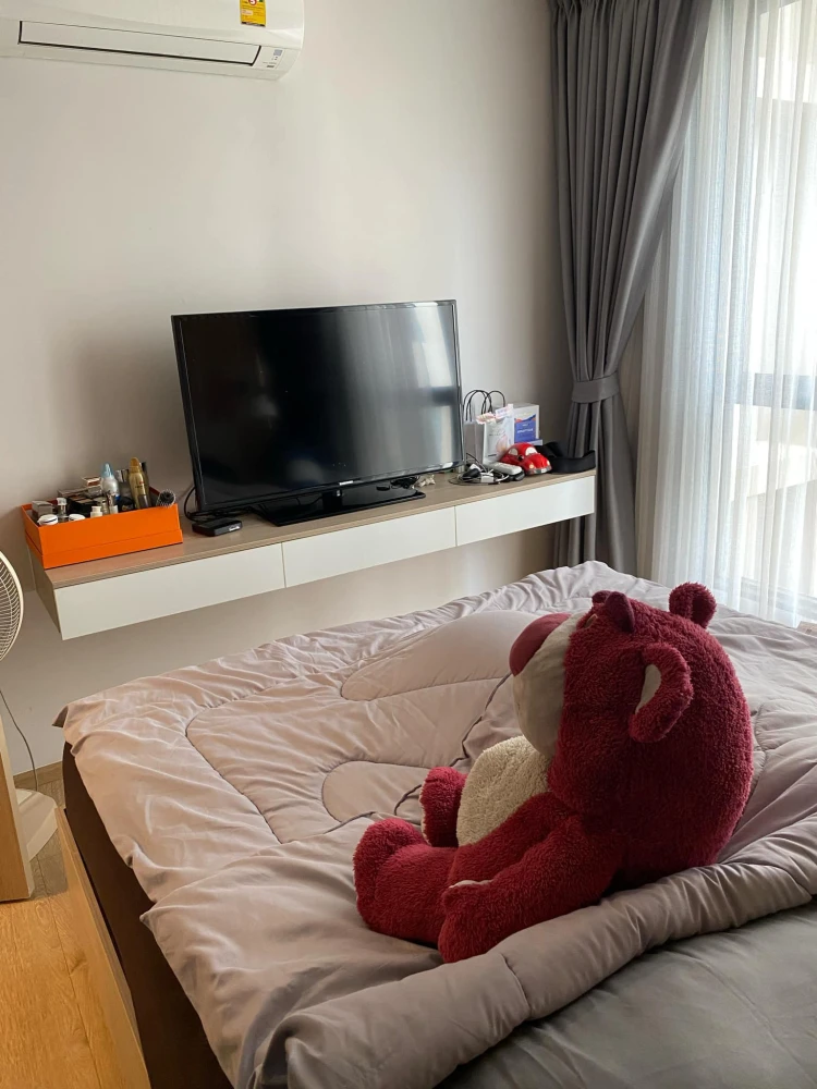 For sale: Cocoon Rama 9, premium quality, swimming pool view, complete electrical appliances, ready to move in immediately