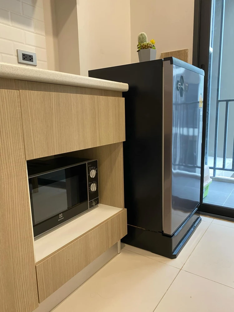 For sale: Cocoon Rama 9, premium quality, swimming pool view, complete electrical appliances, ready to move in immediately