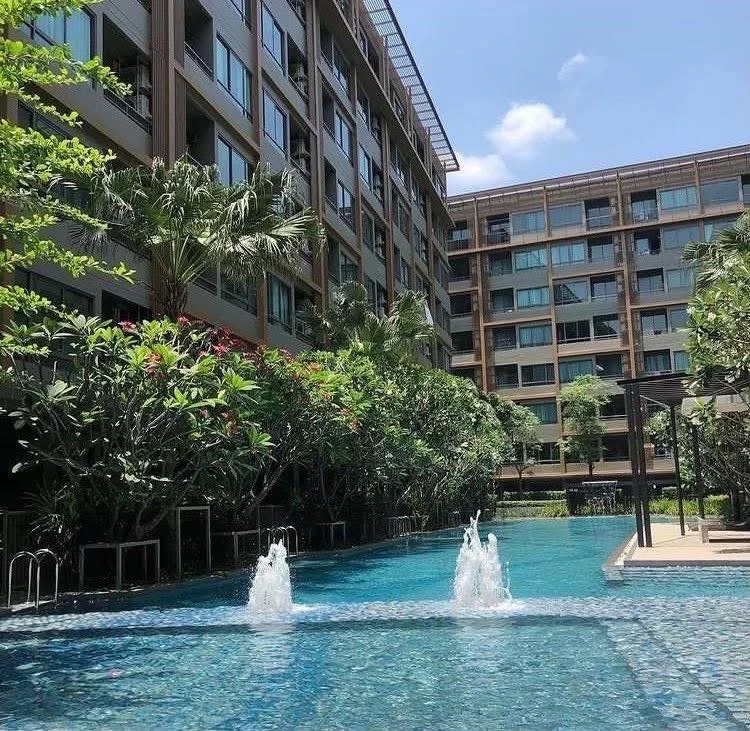 For sale: Metroluxe Ratchada project, ready to move in, complete with furniture and electrical appliances, good price, buy now!