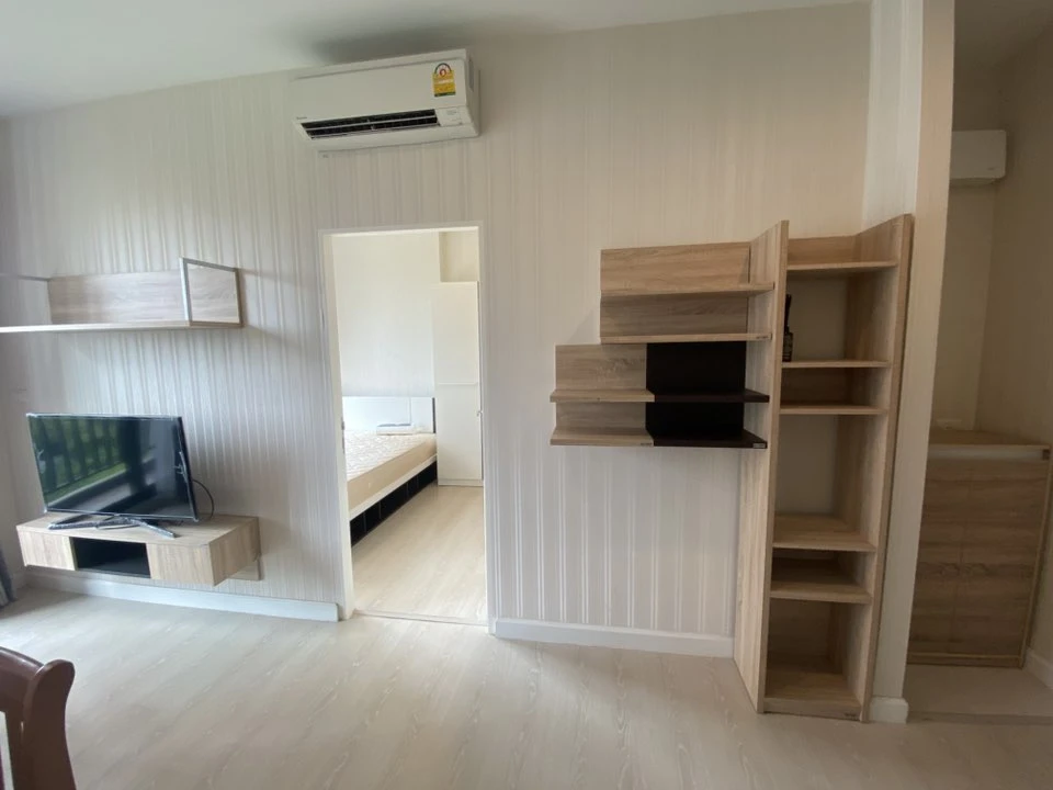 For sale: Niche Pride Thonglor-Phetchaburi project, ready to move in, wallpapered throughout, comes with a special price, reserve now!