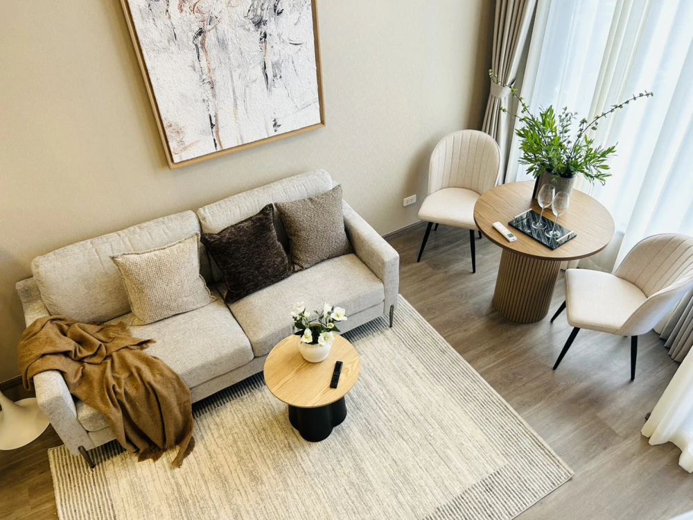 For sale: SO Origin Kaset Interchange, 20th floor, Duo Space, 2-story unit with 4.2 meter high ceiling. Ready to move in.