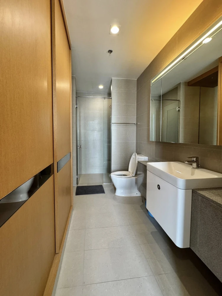 For sale: Noble Ploenchit, 35th floor, fully furnished, nice to live in, reserve now, don't miss out, hurry!