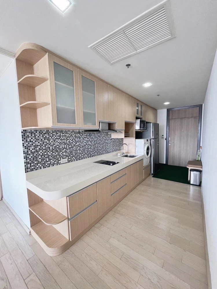 For sale: Noble Solo, 19th floor, city view, corner room, fully furnished, book now, don't miss out, hurry!