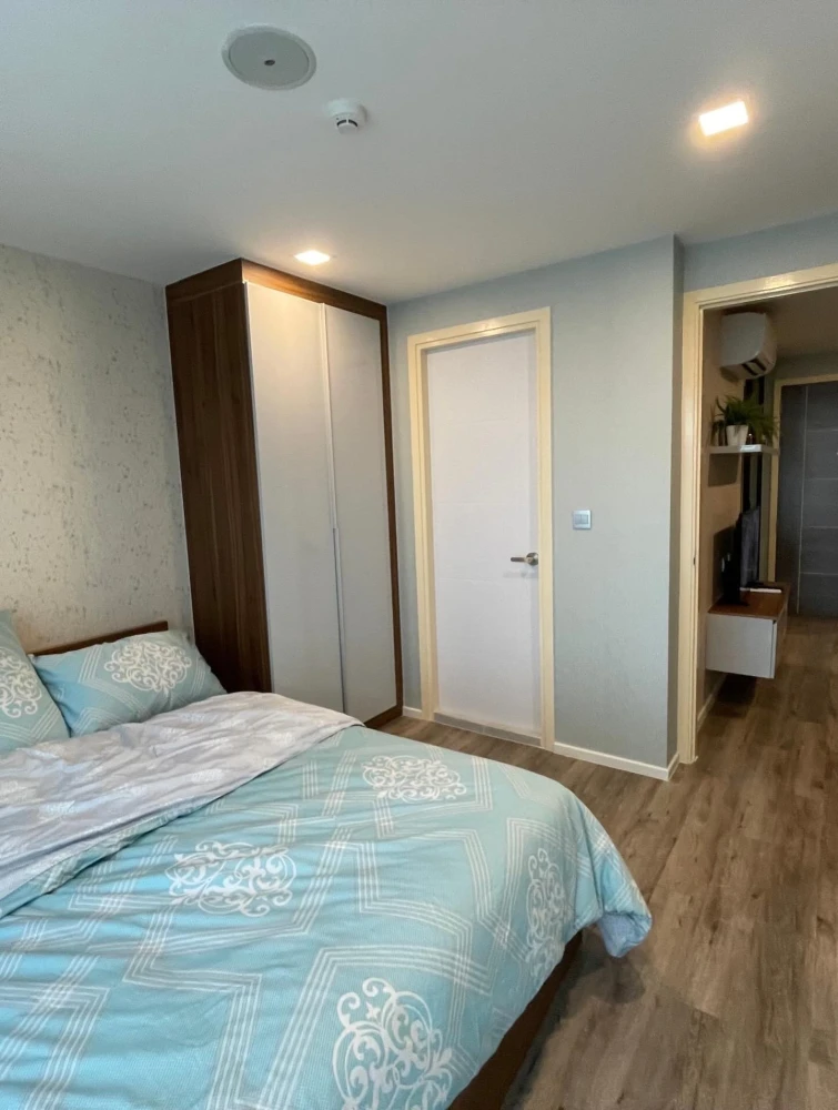 For sale: Modiz Ratchada 32, 2 bedrooms, 2 bathrooms, fully furnished, beautiful view, ready to move in.