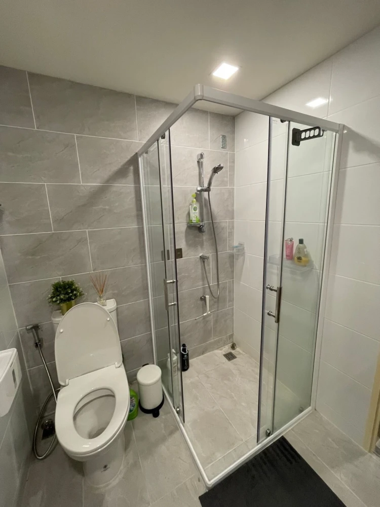 For sale: Modiz Ratchada 32, 2 bedrooms, 2 bathrooms, fully furnished, beautiful view, ready to move in.