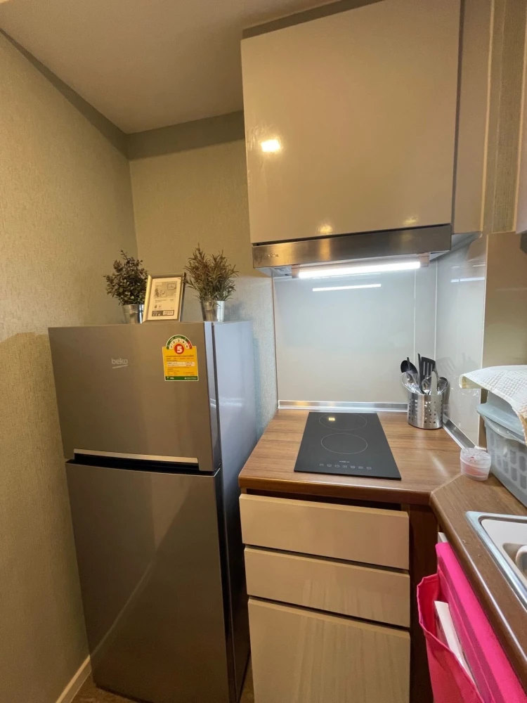 For sale: Modiz Ratchada 32, 2 bedrooms, 2 bathrooms, fully furnished, beautiful view, ready to move in.