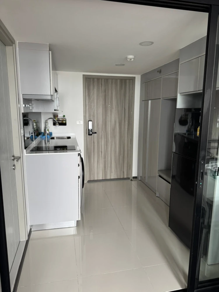 For Sale/Rent: Knightsbridge Space Rathchayothin 1 Bedroom Plus DUO Type, high glass room with a full view. Come and reserve now.