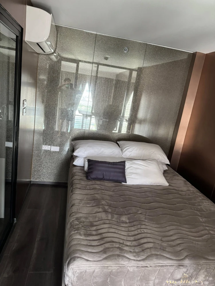 For Sale/Rent: Knightsbridge Space Rathchayothin 1 Bedroom Plus DUO Type, high glass room with a full view. Come and reserve now.