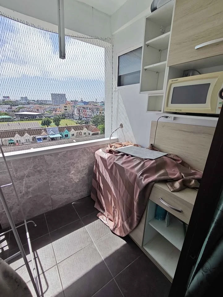 For sale, for rent, 9 Karat Condo (Central Pattaya), 31 sq m, 6th floor, fully furnished, good view, in the heart of Pattaya, hurry and book now.