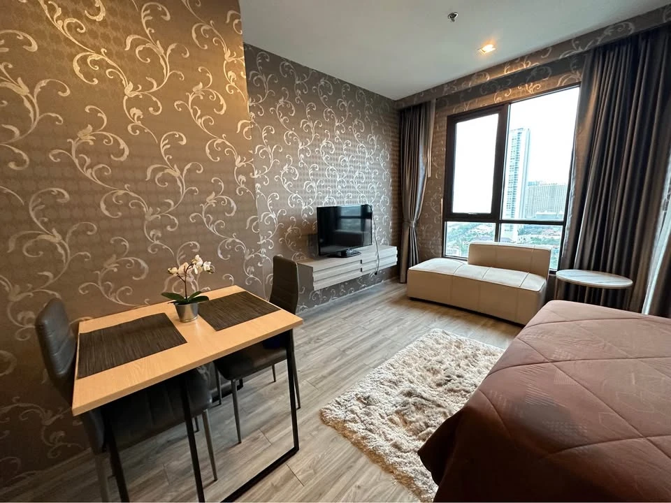 For sale, for rent, Aeras Condo, 21st floor, sea view, fully furnished room, nice to live in, reserve now, don't wait, hurry!
