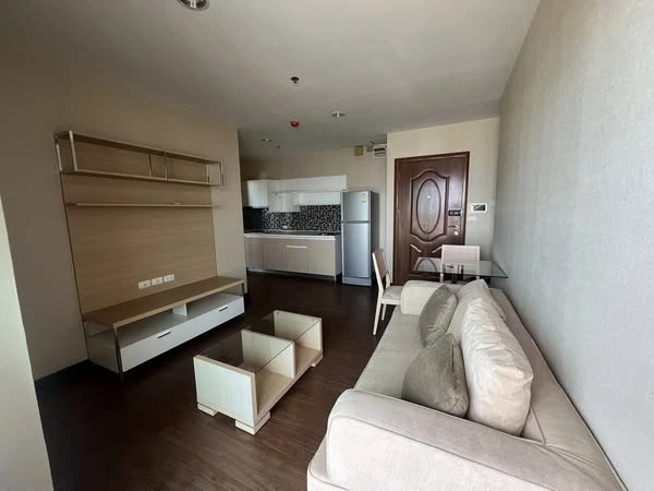 ขาย ให้เช่า Akesin Place 1 ห้องนอน 1 ห้องน้ำ มาพร้อมเฟอร์นิเจอร์และเครื่องใช้ไฟฟ้าครบครัน ห้ามพลาด