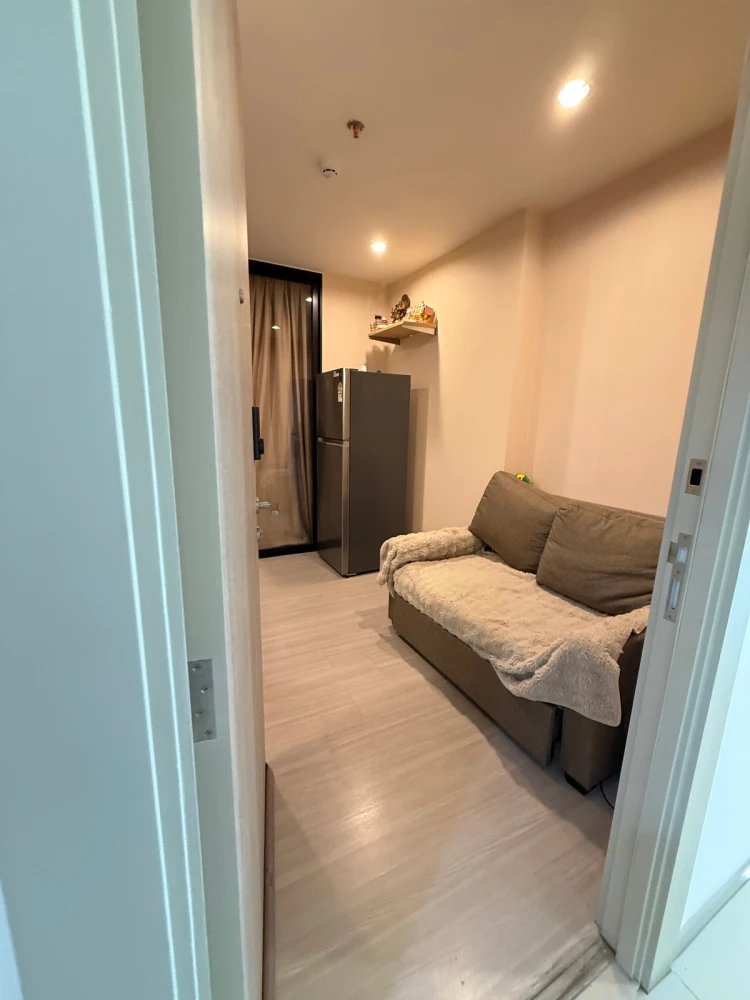 For sale or rent: Aspire Erawan Prime, 21st floor, fully furnished, ready to move in. Book now!