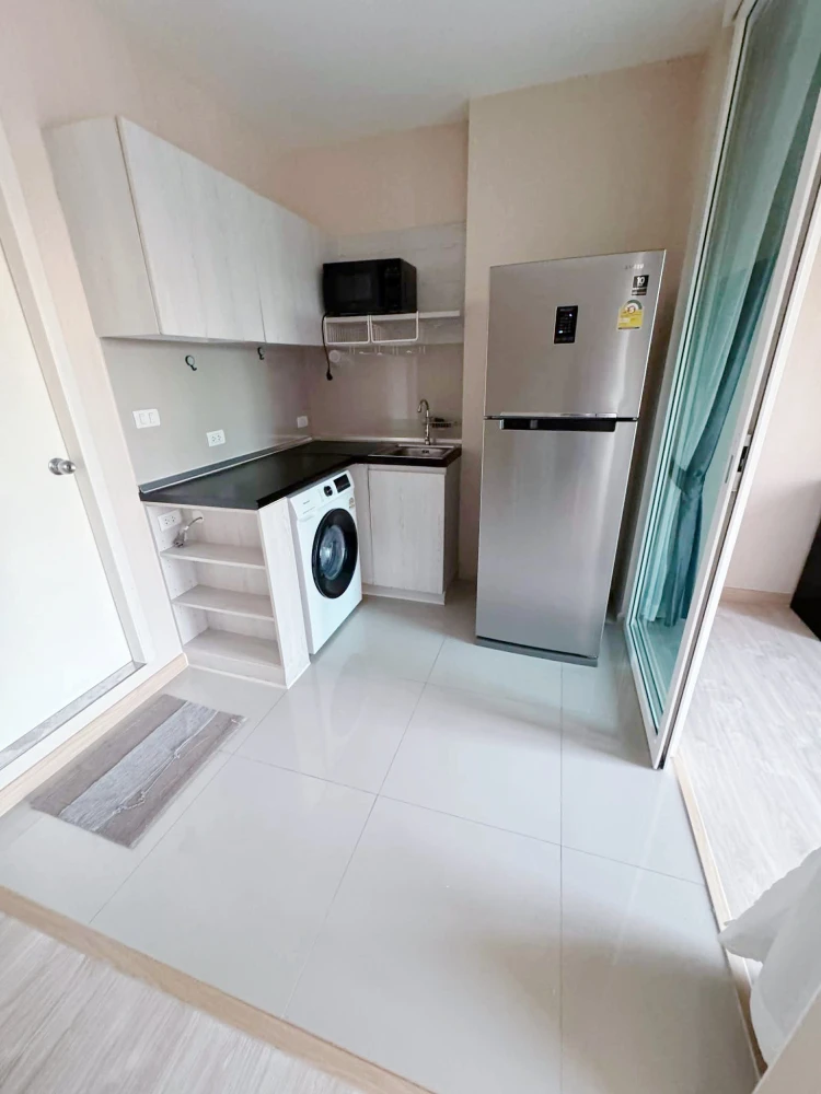 For sale or rent: Aspire Erawan, a ready-to-move-in condo with easy access to the city. 1 bedroom, 1 multipurpose room. Book now!