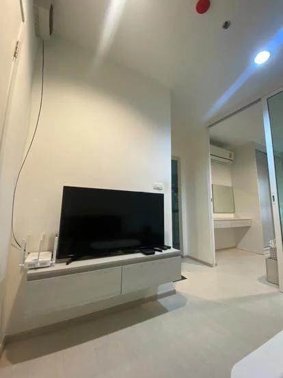For sale, for rent, ASPIRE Erawan, 19th floor, nice room, fully furnished, reserve now, don't miss out, hurry!