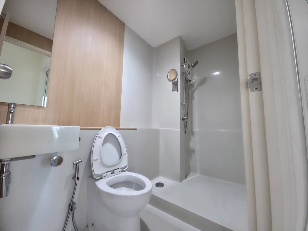 For sale or rent: Aspire Ratchada-Wongsawang, 1 bedroom, 1 bathroom. Great location, not hot, fully furnished. Book now!