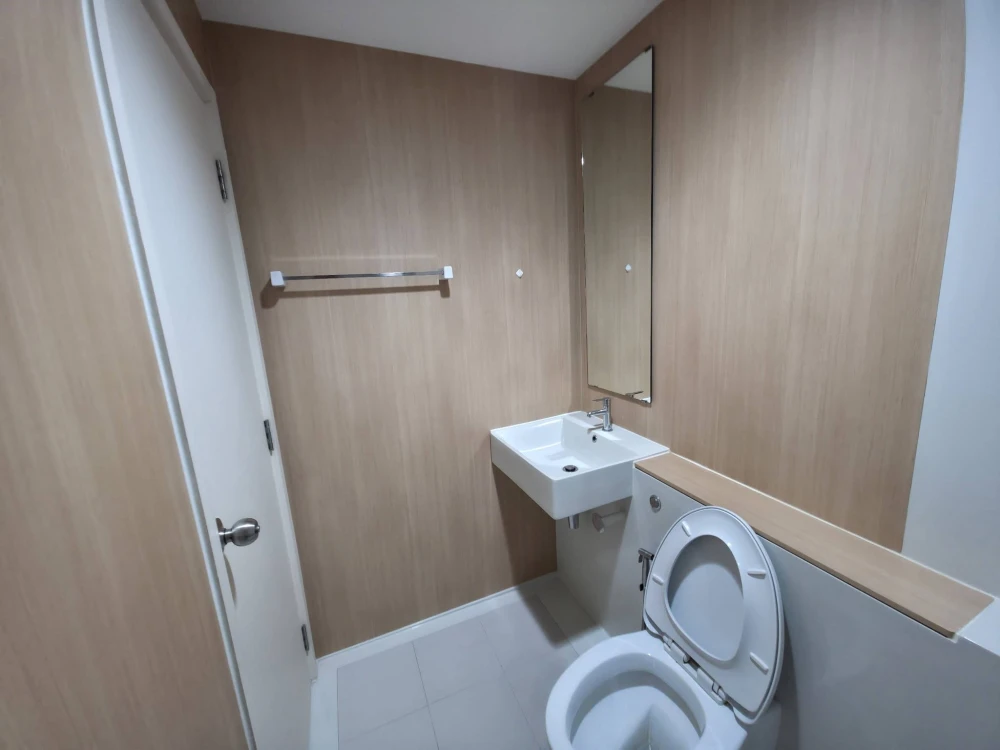 For sale or rent: Aspire Ratchada-Wongsawang, 1 bedroom, 1 bathroom. Great location, not hot, fully furnished. Book now!