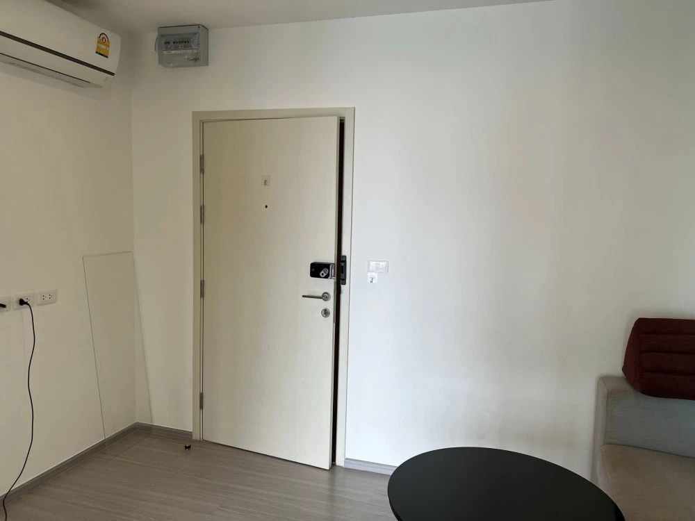 For sale or rent: Aspire Sathorn-Ratchaphruek, high floor unit with beautiful, unblocked view, fully furnished. Book now!