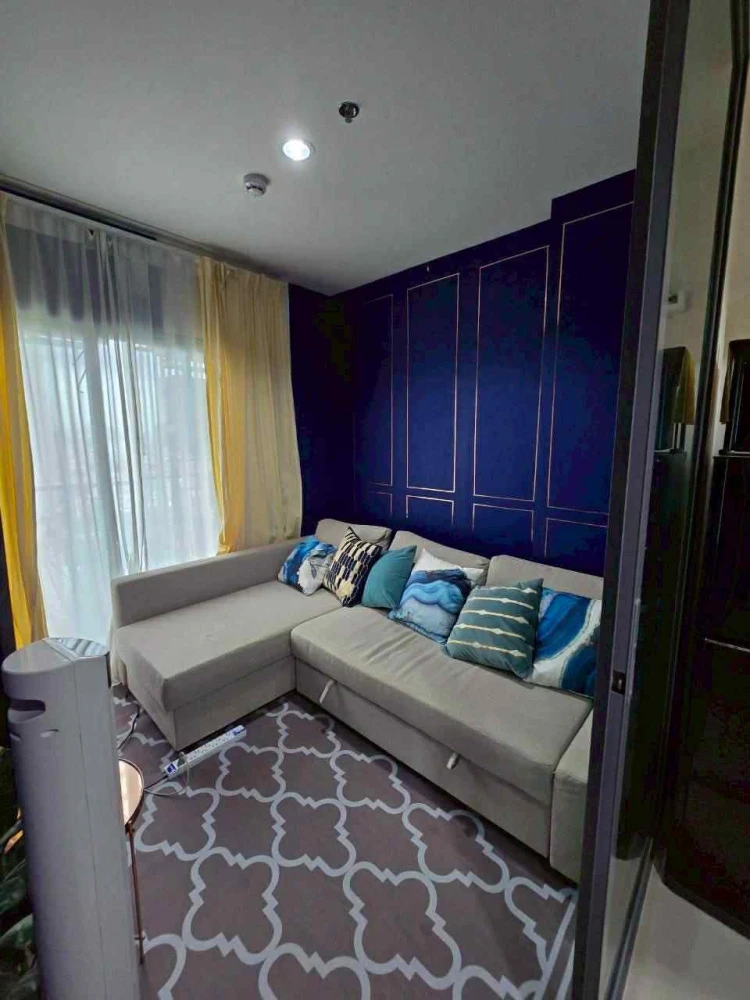 For sale or rent: Aspire Sathorn-Ratchaphruek, beautifully decorated room with a stunning theme, plenty of usable space, fully furnished. Reserve now!