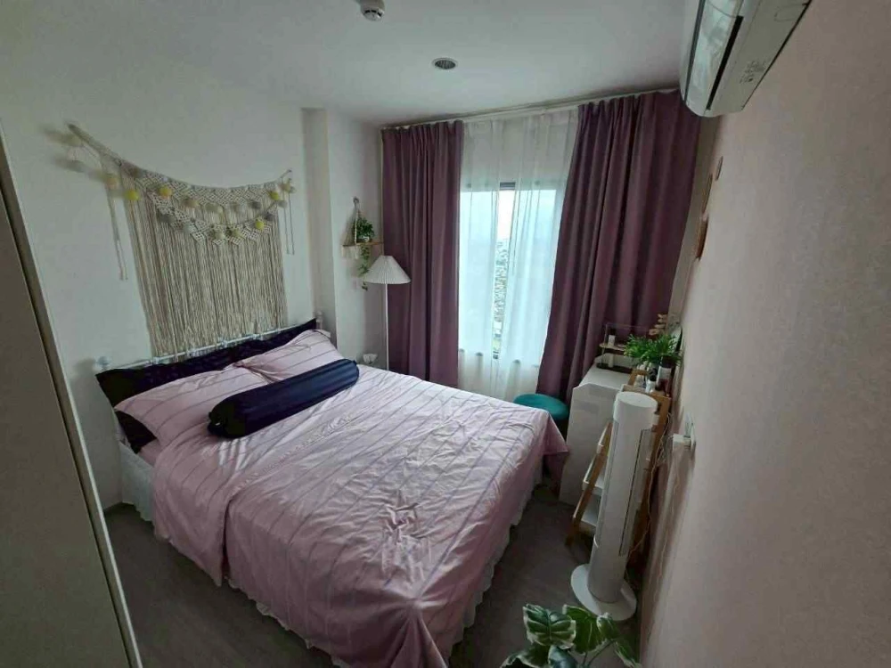 For sale or rent: Aspire Sathorn-Ratchaphruek, beautifully decorated room with a stunning theme, plenty of usable space, fully furnished. Reserve now!