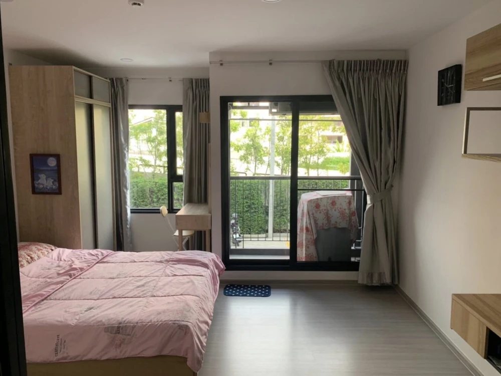 For sale or rent: Aspire Sukhumvit-Onnut, 2nd floor, nice room, fully furnished, reserve now, urgent!