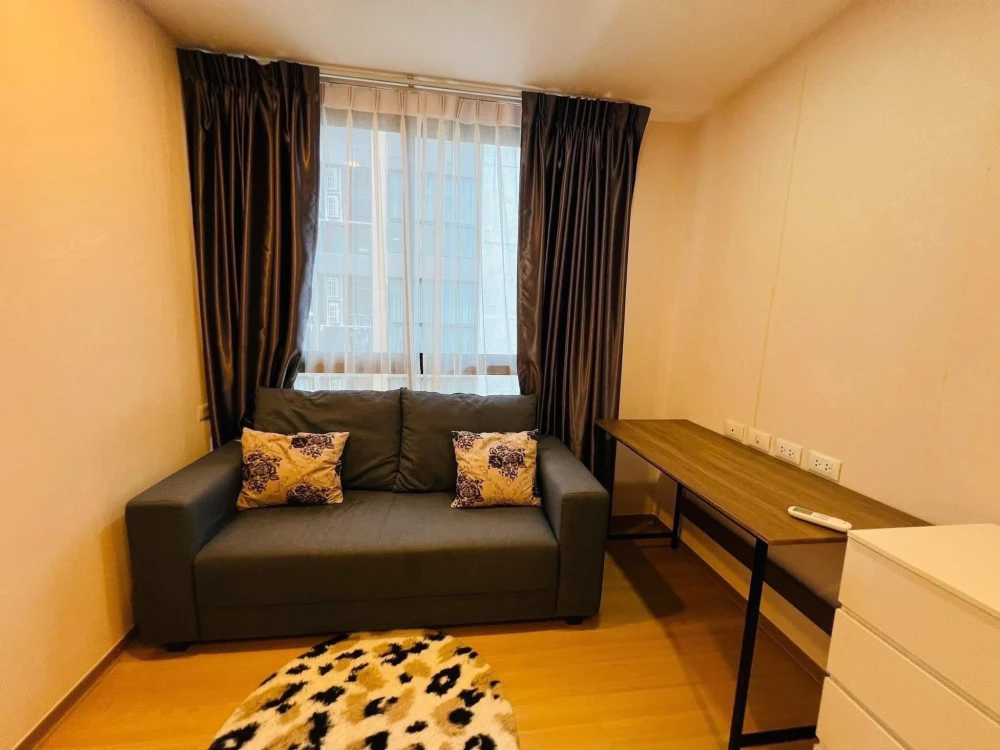 For sale or rent: Bangkok Horizon Lite @ Phetkasem 48. Corner unit, quiet, great location, full amenities. Book now!