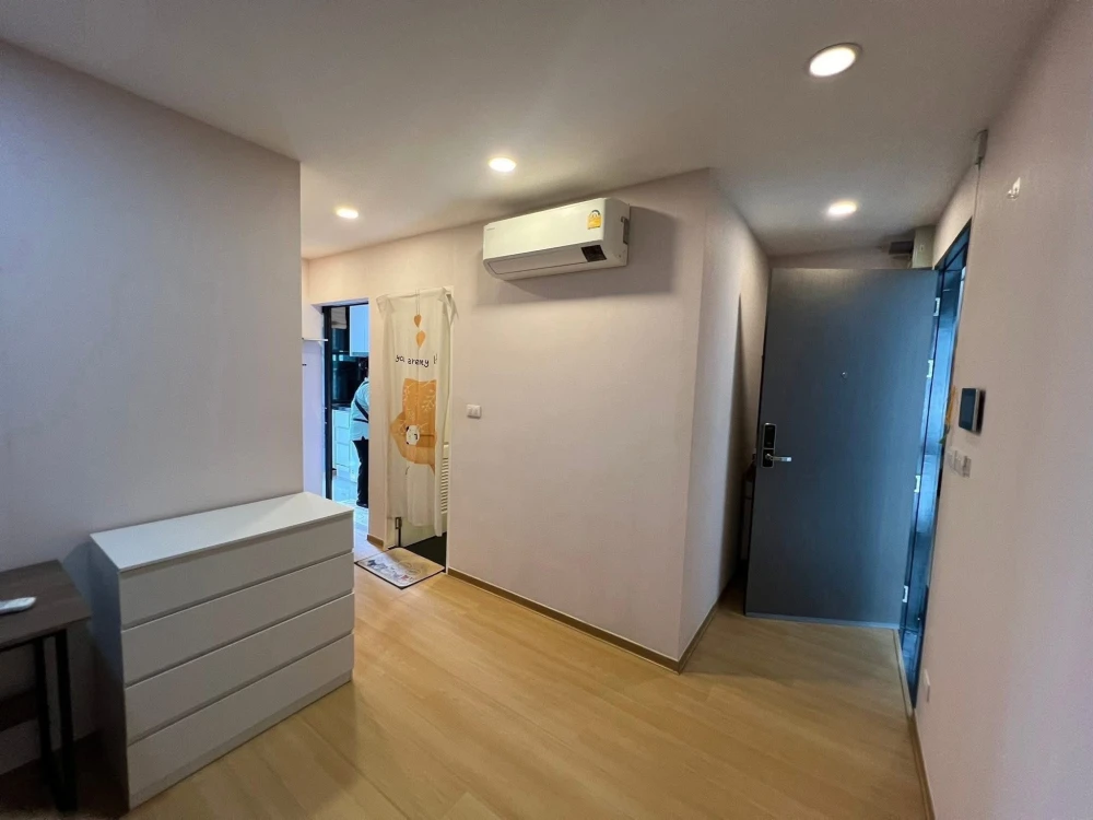 For sale or rent: Bangkok Horizon Lite @ Phetkasem 48. Corner unit, quiet, great location, full amenities. Book now!