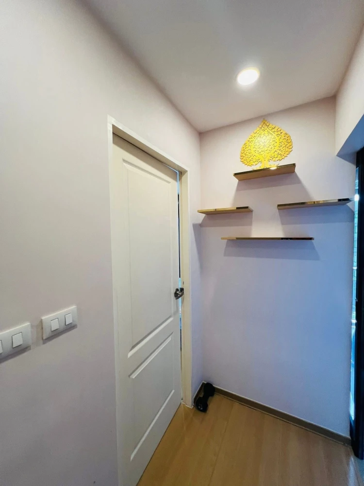 For sale or rent: Bangkok Horizon Lite @ Phetkasem 48. Corner unit, quiet, great location, full amenities. Book now!