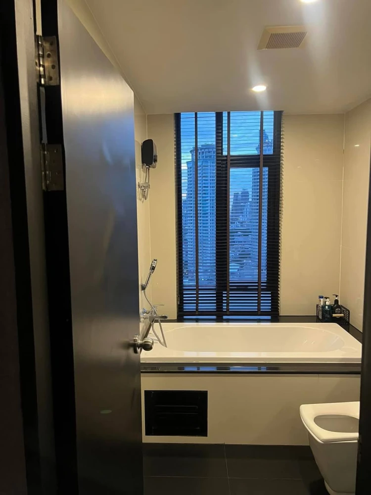 For sale, rent, Bangkok Horizon Sathorn, ready to move in, decorated in the most beautiful room, fully furnished, must reserve now