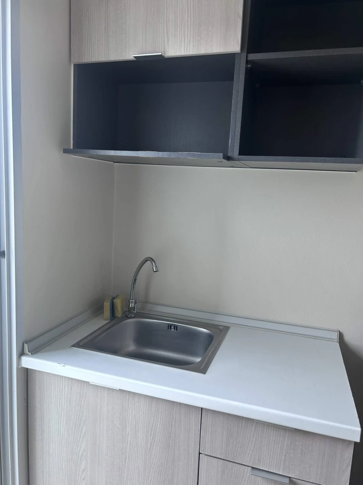 For sale or rent: Be Condo Paholyothin, 3rd floor, a lovely unit with complete amenities. Don't miss out!